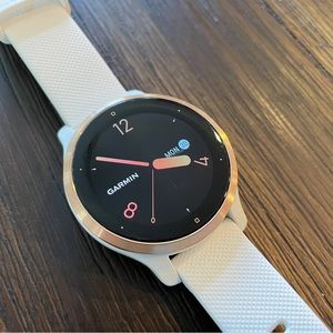 Like-New Garmin Venu 2s Smart Watch with Charger and Screen Protectors